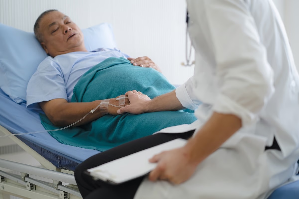 周術期の心理・薬物介入、高齢者の術後の抑うつ・不安を軽減か