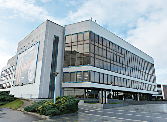 1710025_ph1.jpg
